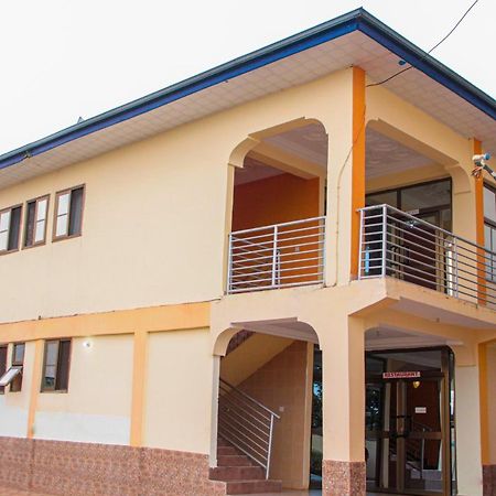 Nbangba Hotel Techiman Exterior foto
